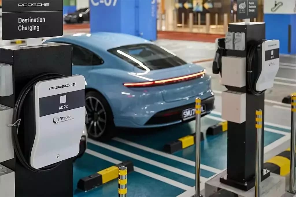 Porsche Asia Pacific and SP Group partner to create largest manufacturer-branded charging network in Singapore